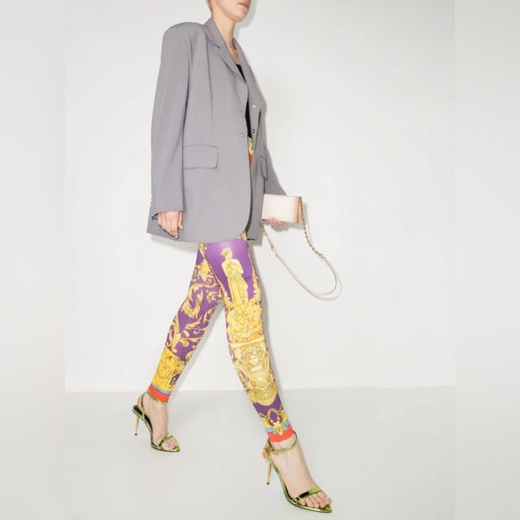 Versace Pants - Versace Heritage Print Ankle Crop Leggings
